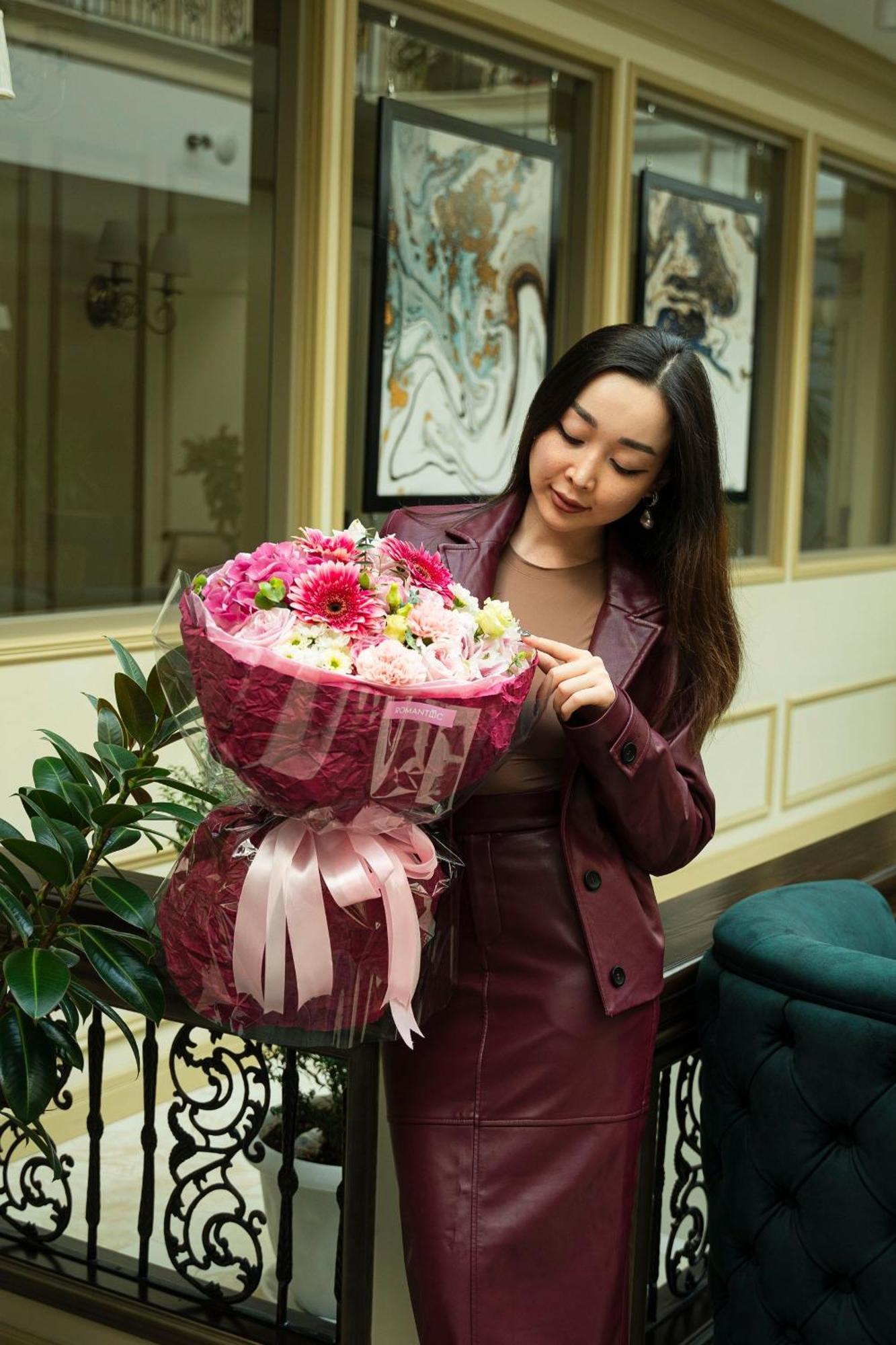 Royal Bv Hotel Öskemen Bagian luar foto