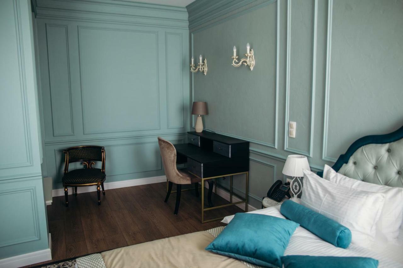Royal Bv Hotel Öskemen Bagian luar foto